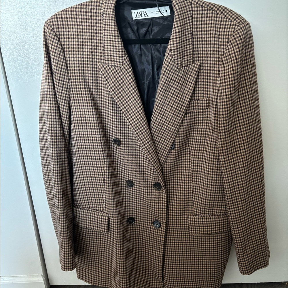 The perfect fall blazer